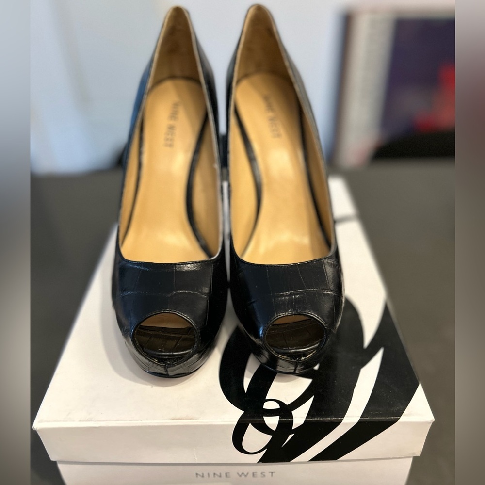 Nine West Black Croc-Embossed Peep Toe Heels